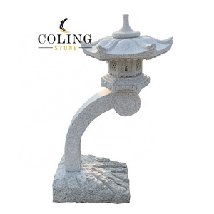 Solar Light Japanese Garden Statue Pagoda Lantern