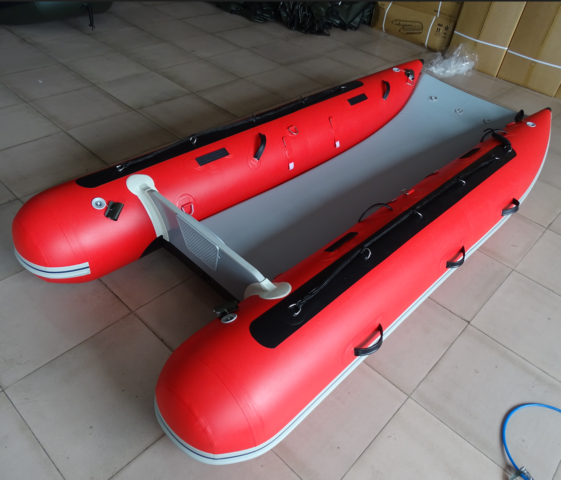 China Multifunctional Lightweight Portable 3.8m 4.8m Pvc Folding Inflatable Catamaran Boat