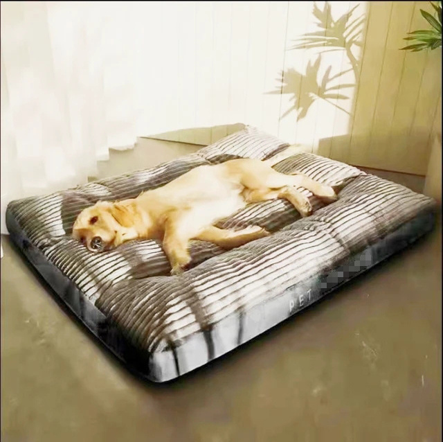 OEM Winter Warm Medium Dog Cushion Mat Mattress Corduroy Dog Bed Washable Pet Bed for Puppy Sleeping Kennel Sofa Large Dog Pad