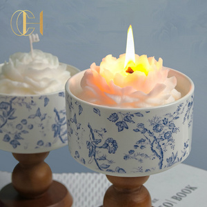 C&H New Ceramic Soy Wax Aromatherapy Candles Flameless Jewelry Gifts Jar Pink Candle Scented Candles