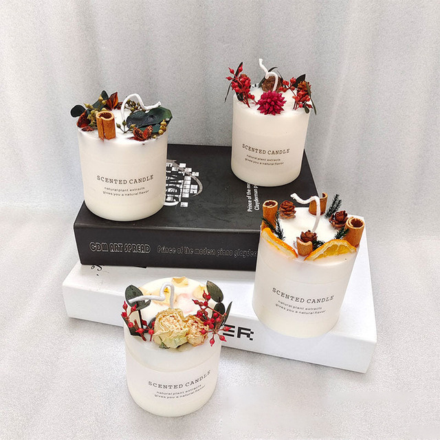 Private Label Ocean Breeze Dry Flowers Gemstone  Infused  Soy Wax Crystal Scented Candles Gift Set