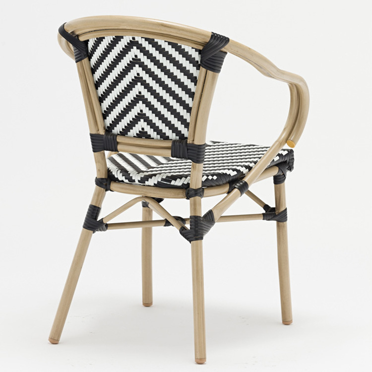 Modern Hand Woven Dining Chair Wicker Chair Arm Chair in Black and White Color