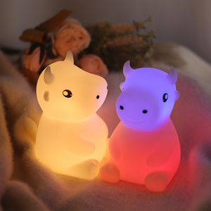 New products 2022 unique led silicone portable for baby RGB 7 colorful cute novelty animal calf cow sleep lamp good night light