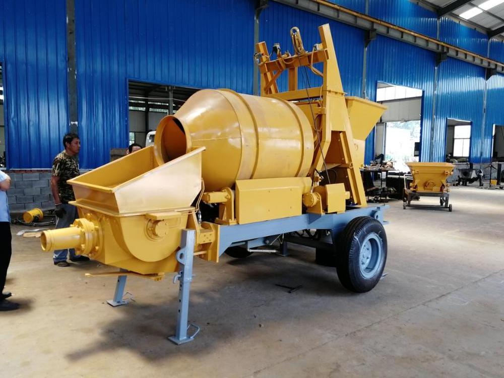 Factory supply 15m3/h diesel Self Loading Mobile Concrete Mixer/concrete Mixer Pump/concrete Mixer With Pump