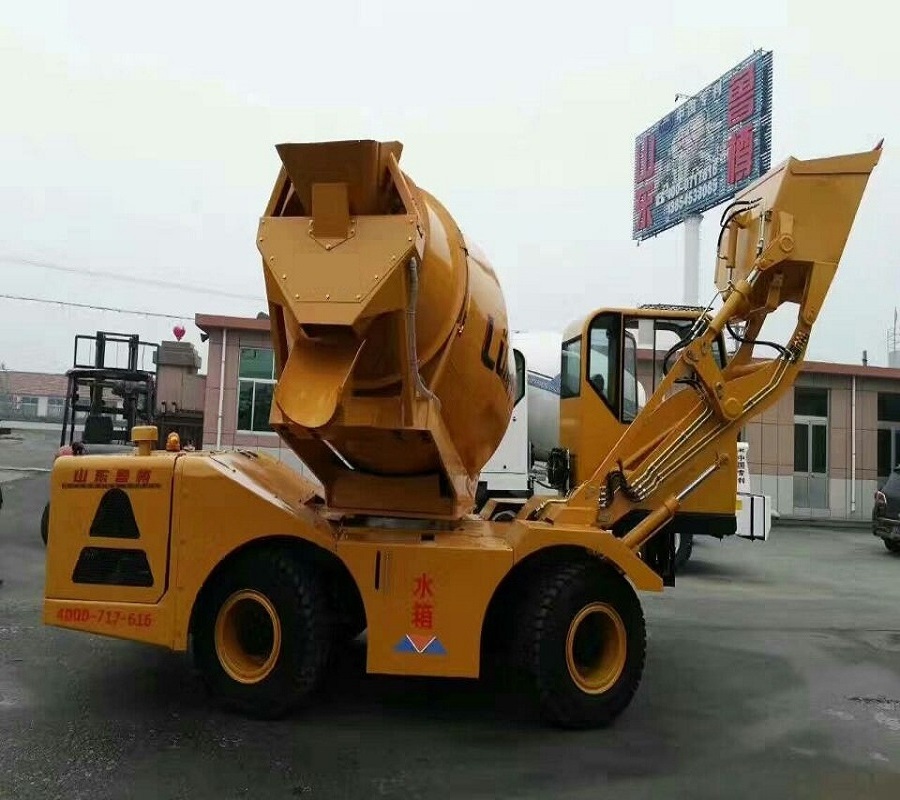 3.5 cubic meter Mobile Self loading Concrete Truck Mixer for Sale