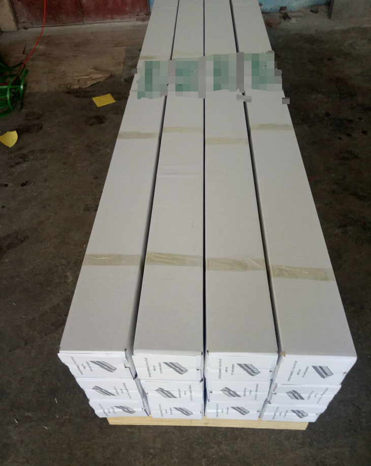 Plastic construction products such as double chamfer