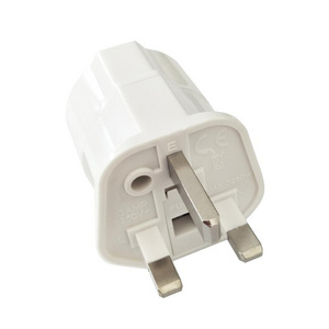 CE mark Europe to uk Dubai schuko plug with surge protector/Eu socket