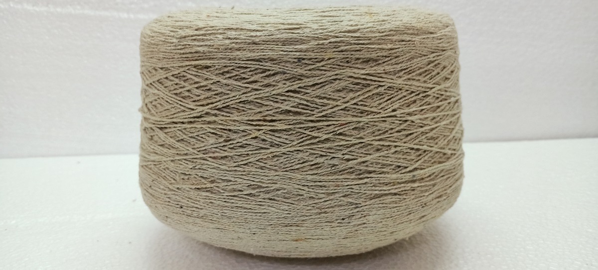 custom made hand woven hemp fiber yarn in count 20/2 NM ideal for textile spinners and weavers for resale