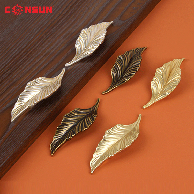 Furniture Creative artistic modeling Leaf Handle Zinc And Brass Material Gold And Grey Leaf Zinc Handle