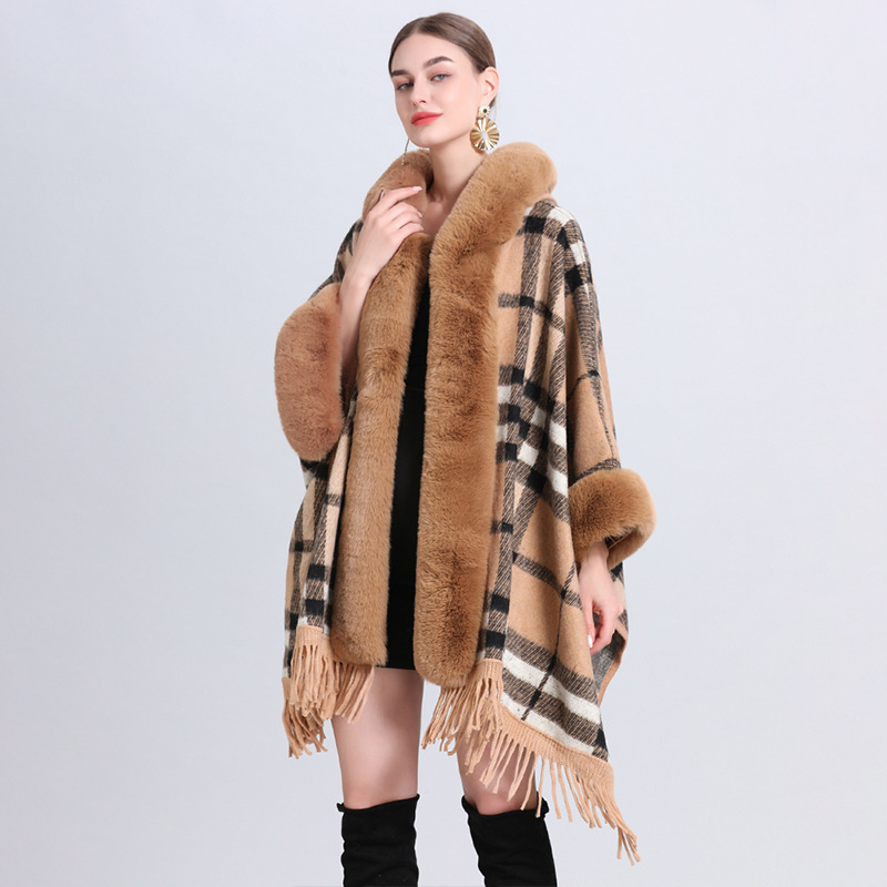 HOT SALE YARN DYED PLAID WOOL BLENDED HOODIE FAUX FUR TRIM KNIT PONCHOS FOR WOMEN CAPE