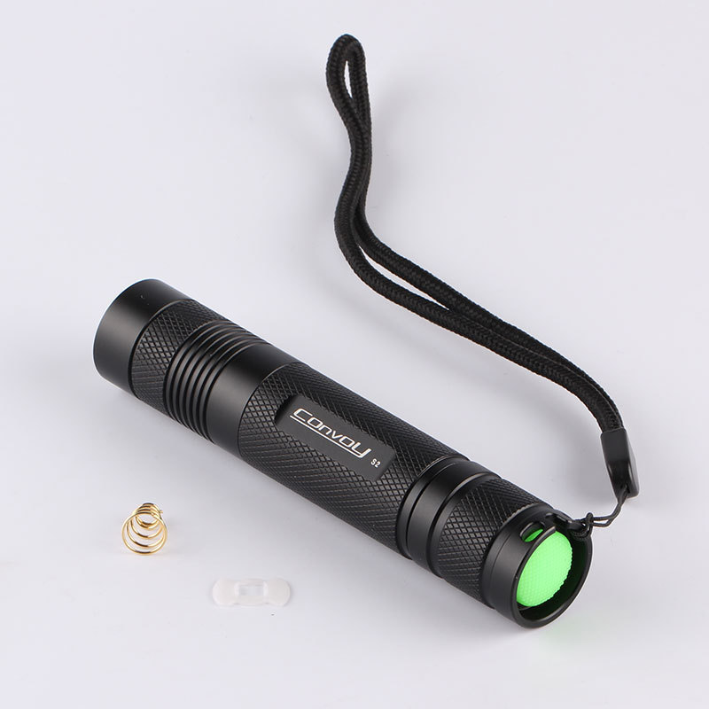 Convoy S2 black   flashlight host