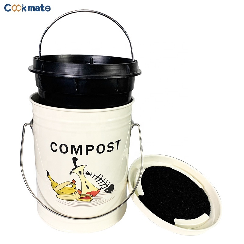 1.3 Gallon Kitchen Compost Bin with Lock Lid, Charcoal Filters,Sturdy Construction &garbage bin/Dishwasher Safe Bucket