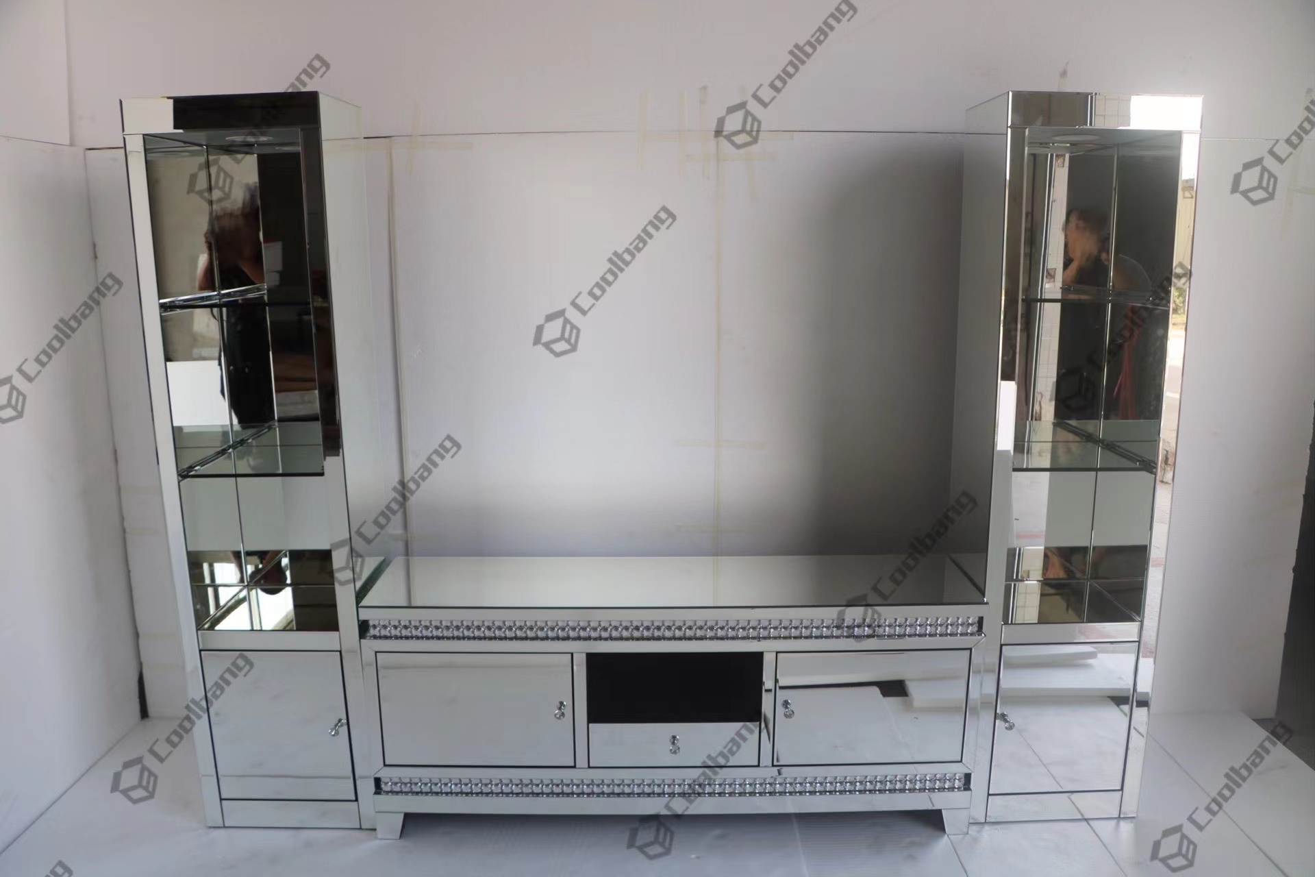 Coolbang New Arrival Modern Living Room Crushed Diamond Mirrored TV Stand With Electronic Fireplace And Light