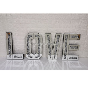 Wholesale Crushed Diamond Mirrored Furniture Crystal Letters LOVE Wall Art