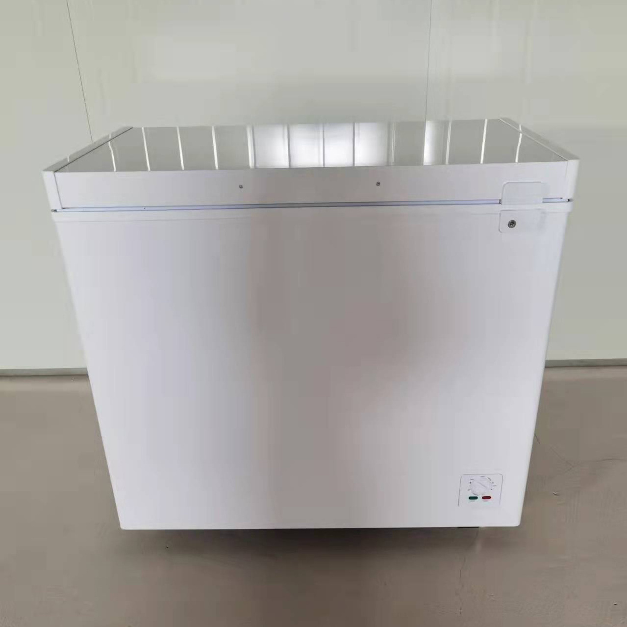 BD/BC-208 solar chest freezer ice storage freezer ice cream deep freezer refrigerator with lock