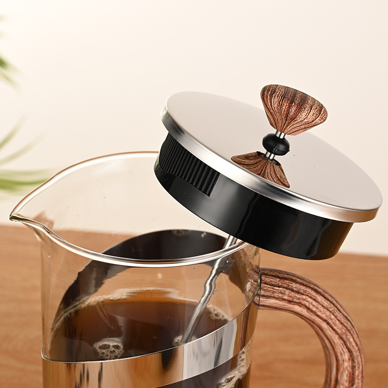 Wholesale modern wooden  handle Glass French Press borosilicate portable coffee FRENCH press and glass tea maker