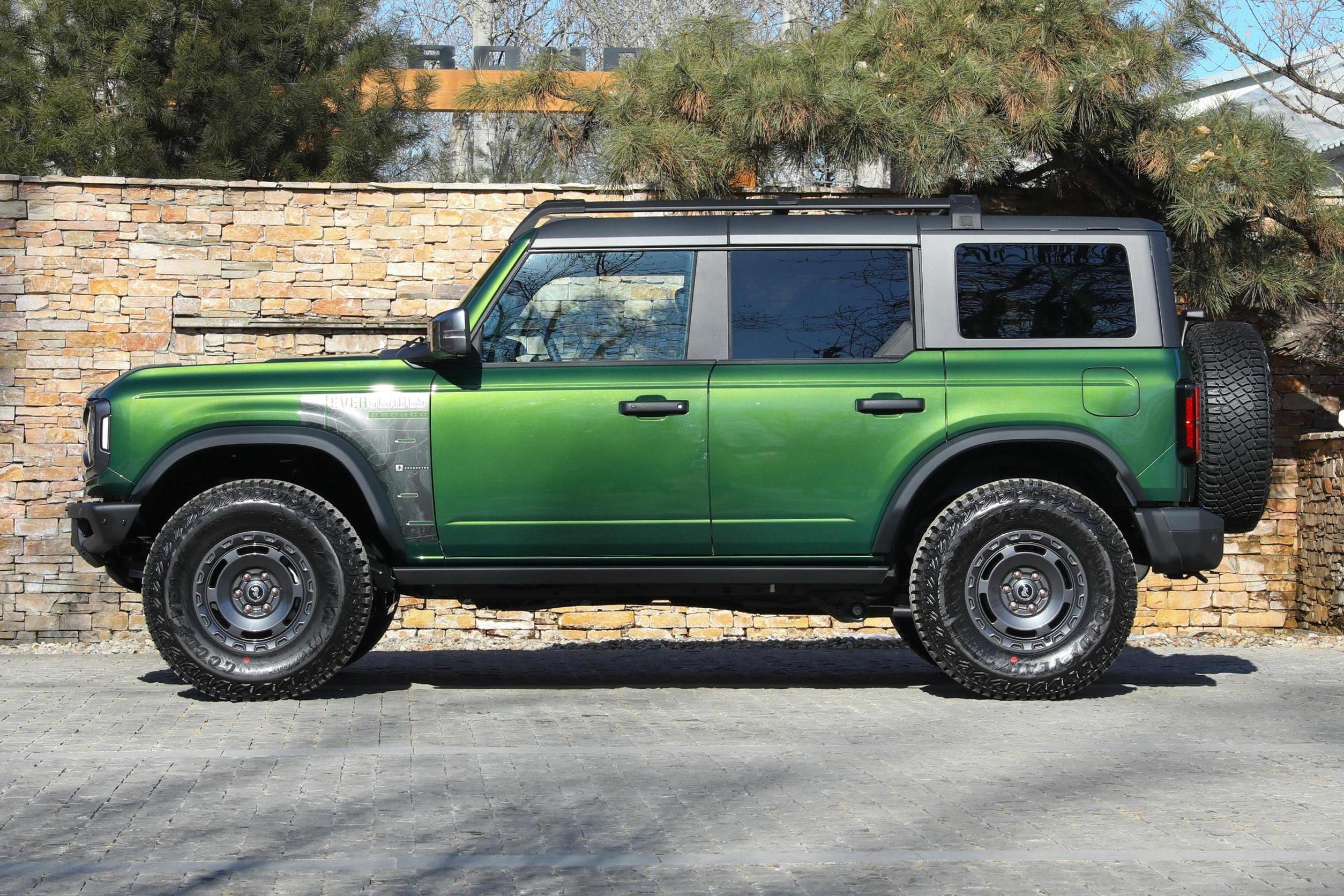 Ford bronco raptor 4x4 suv 2.3T Badlands Everglades ford bronco