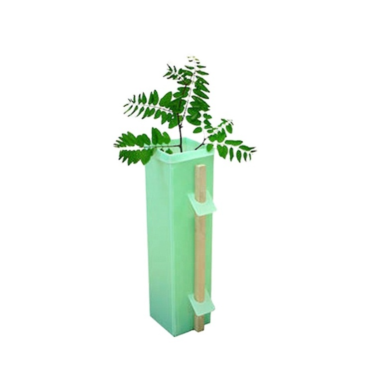 Professional custom plastic spiral tree guard UV protection tree guard from pp corrugated plastic sheet Vine Shelters