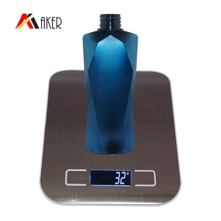 Wholesale Empty Plastic PET Bottle For Shampoo Hot Design 300ml Custom Translucent Blue And Pink Lotion Pump Beauty Packaging