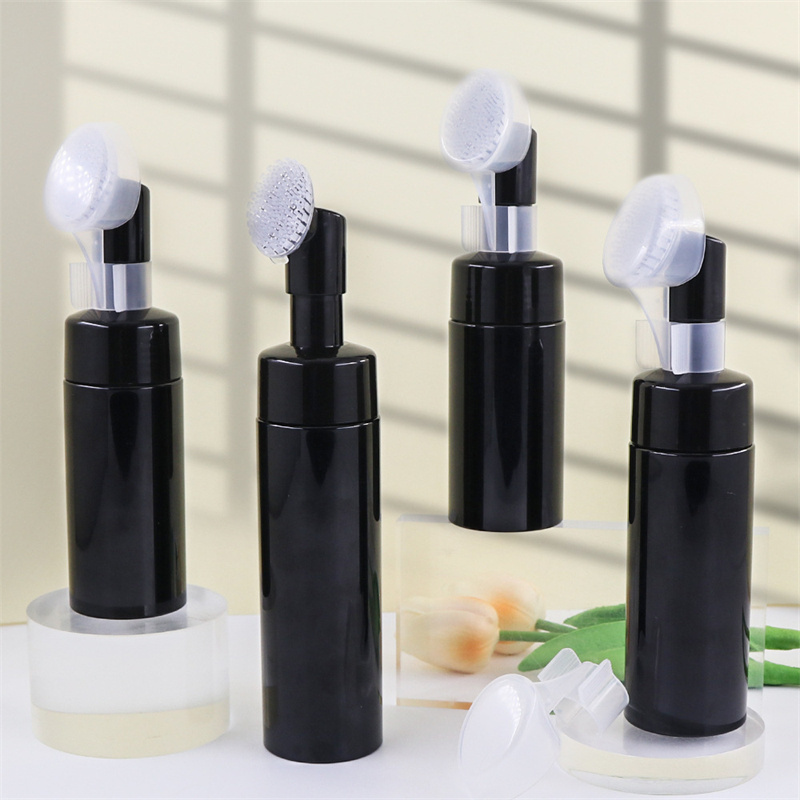 Wholesale 100ml 120ml 150ml 200ml 250ml White Plastic PET Facial Mousse Foam Pump Bottle with Silicone Brush