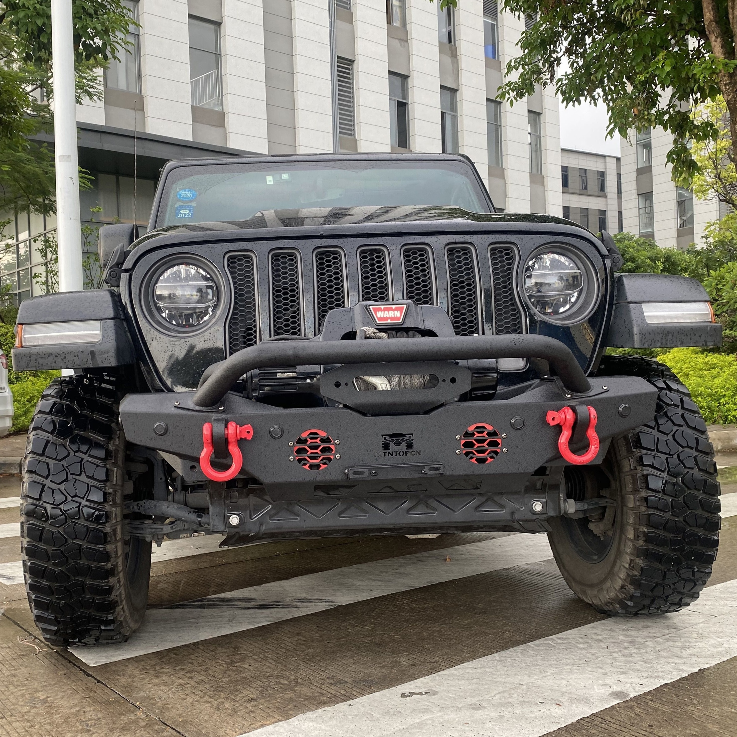 MTNTOPCN AQMR Stubby Steel Front Rock Crawler Bumper Compatible for Jeep Wrangler & Gladiator - Ultimate Protection