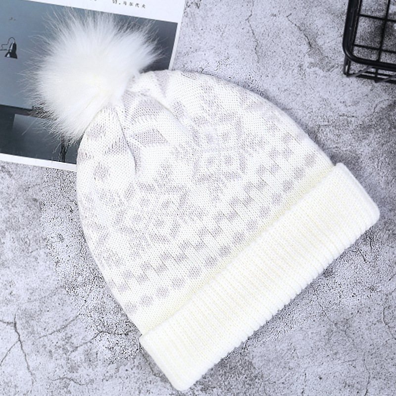 High quality christmas hat winter warm acrylic pom pom knitted beanie