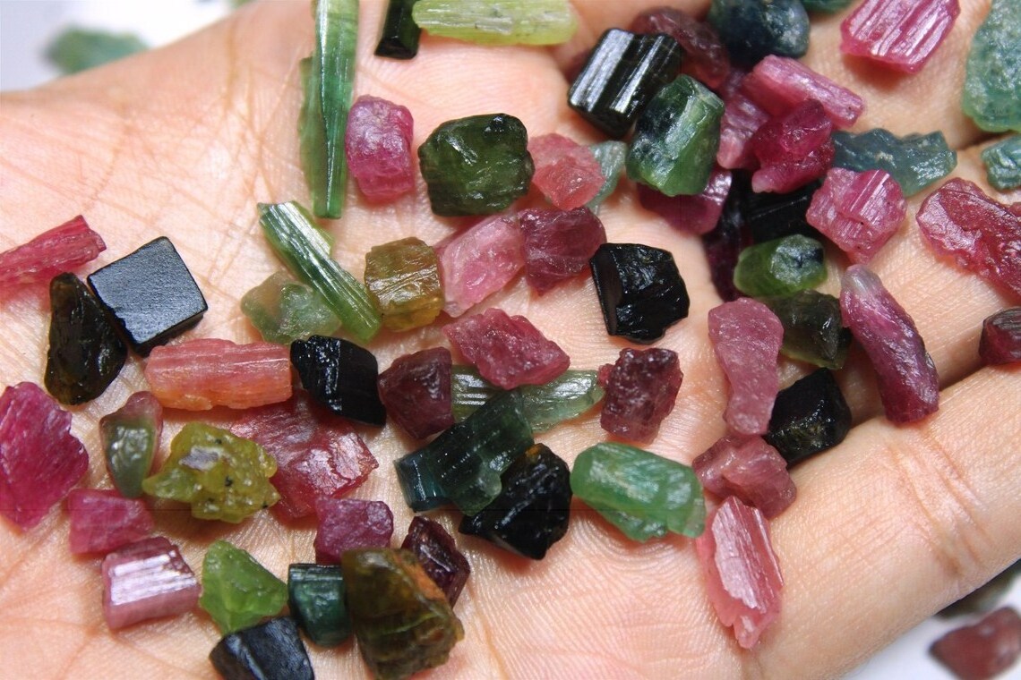 Natural Tourmaline Gemstone Rough Raw Material natural Uncut jewelry making stone Loose Gemstones