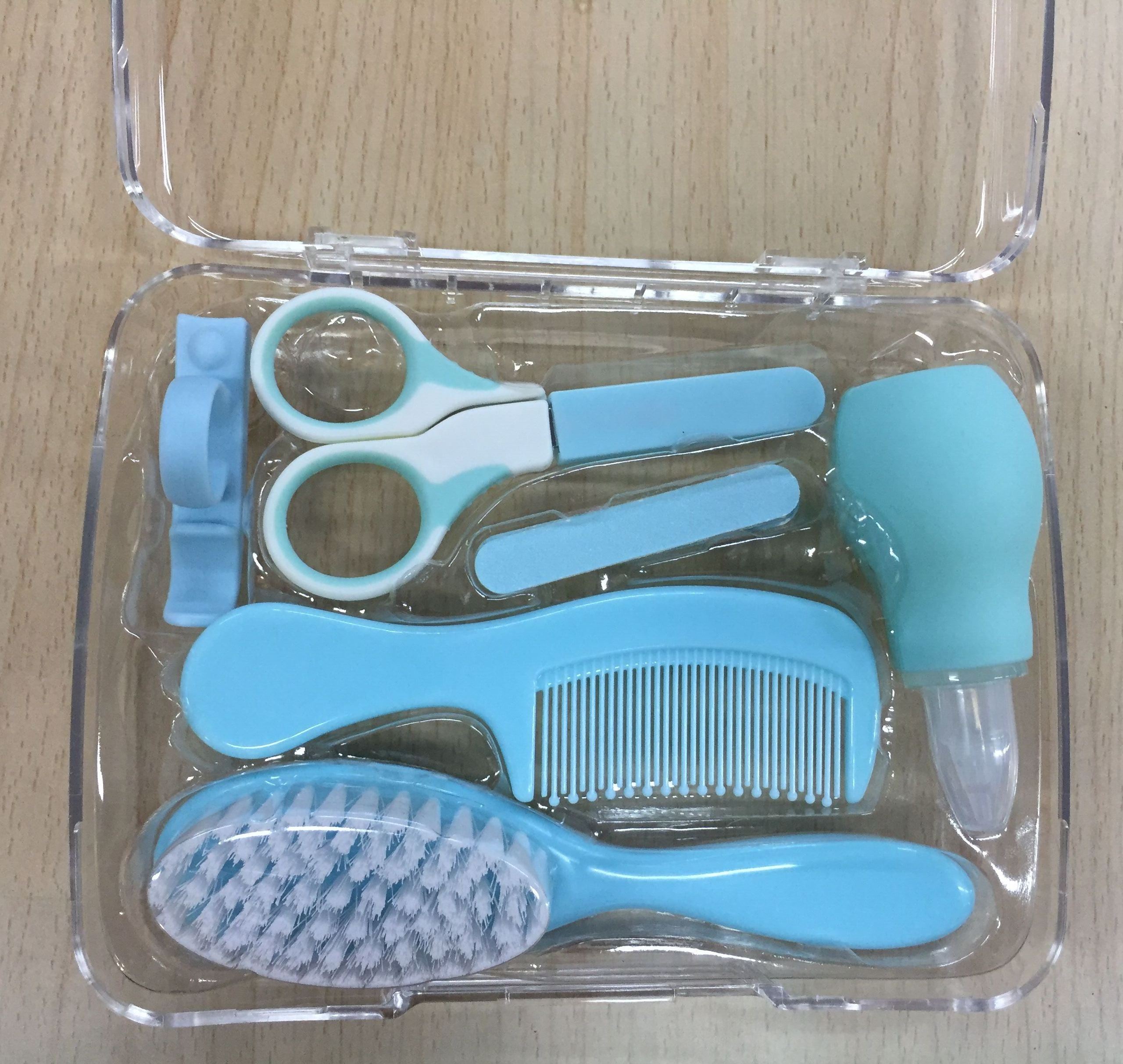 Baby grooming set