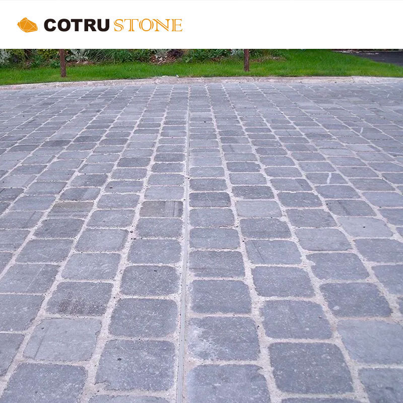 Wholesale Good Quality Bluestone Cobblestone hige porcelain exterior big crazy pavers outside patio interlocking Granite paver o