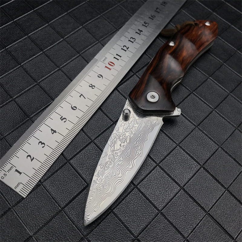 Outdoor Red sandalwood handle Pocket Knife Folding Damascus Steel Blade Camping EDC Knives with Sheath