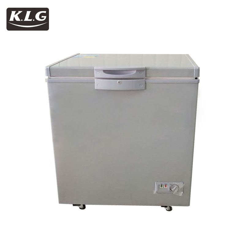 258L Deep Fraser single temperature horizontal freezer with glass door and lamp