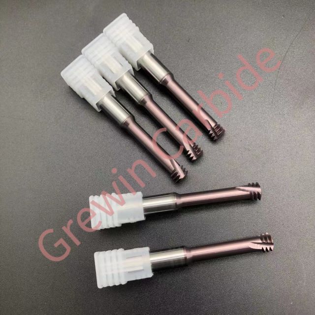 Thread Mill 3 Flute Metric Thread End Mill M1.6 M2 M2.5 M3 M4 M5 M6 M8 M10 M12 CNC Threading Tool Carbide Milling Cutter