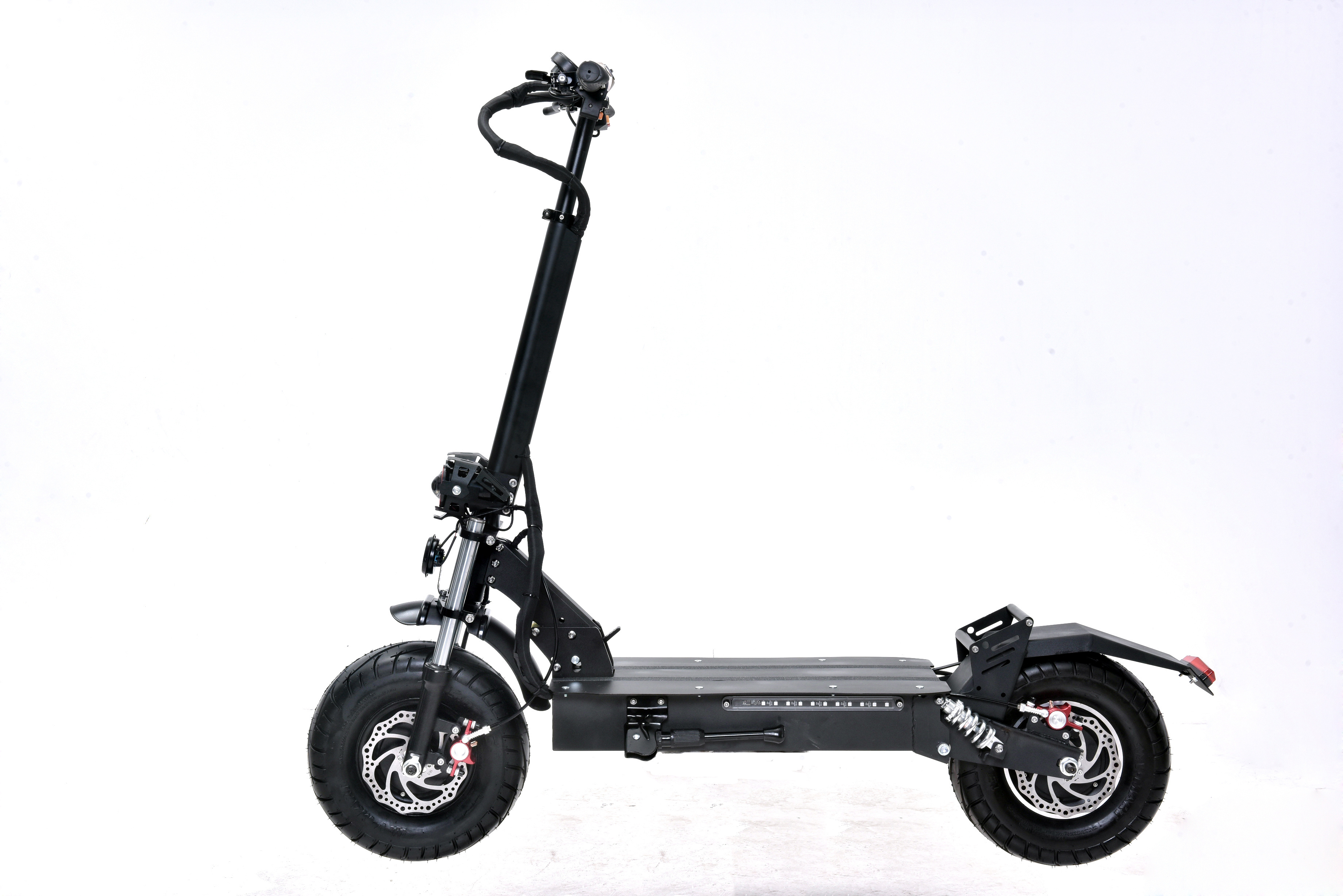 Fast 13 inch e scooter fat tire dual motor 5600W foldable off road Two Wheel powerful Electric Scooter For Adults