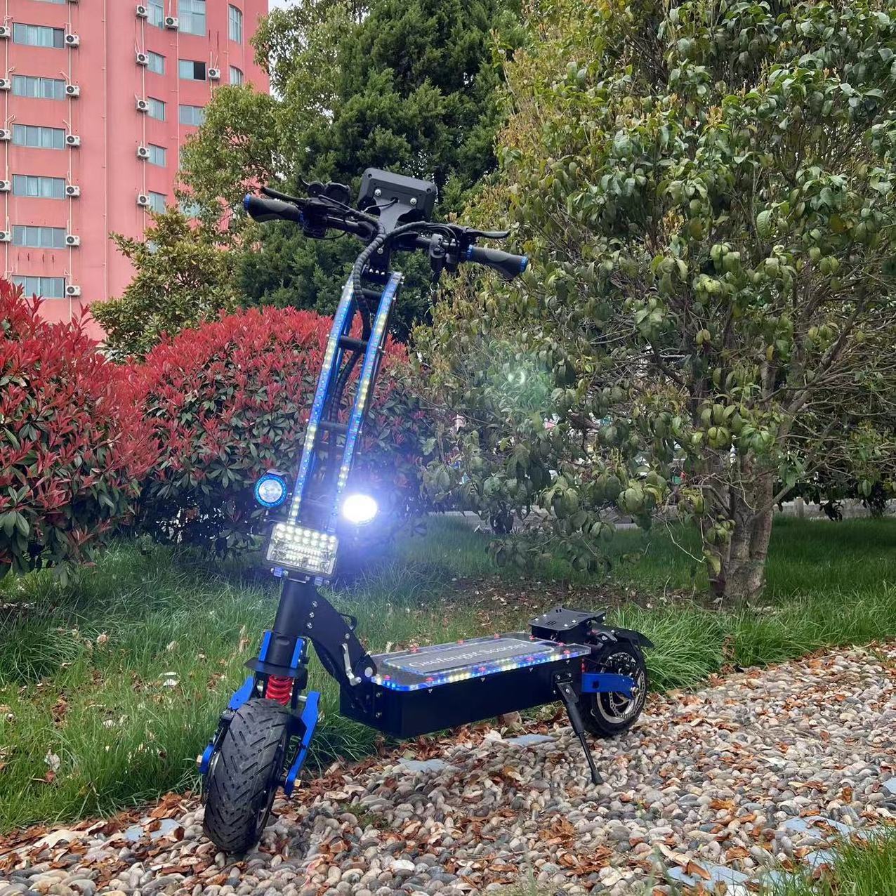 High speed Foldable 72v 8000w 10000w 15000w 11inch tires 30-100Ah dual motor electric scooter with seat for adults