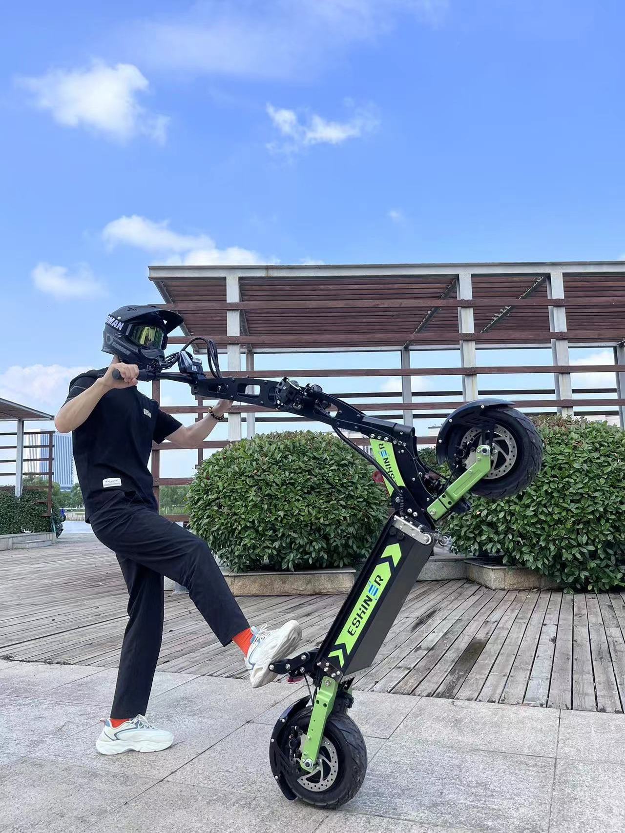 60V 6000W 7000W 8000W Brushless Hub Motor E Scooter 11Inch Foldable Adult Fast 50 Mph 2 Wheel Stand Up Electric Moto Scooter