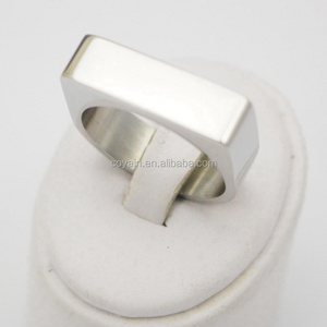 Personalized OEM design stainless steel engraved custom signet ring