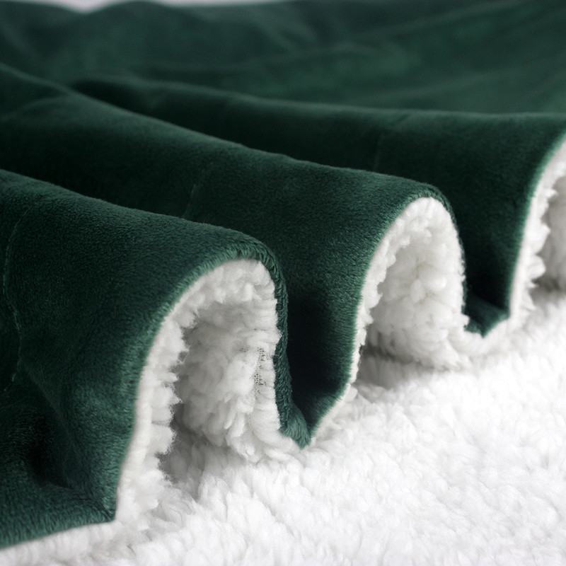 Brand New Promotional Eco-friendly Cozy Micro Mink Sherpa Blanket With Wholesale Best Seller