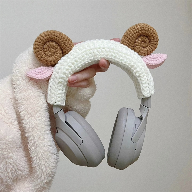 New Arrival Custom Funny Crocheted Headphone Cover Crochet Sheep Horn Headphone Accessory Animal Ears Headset Case