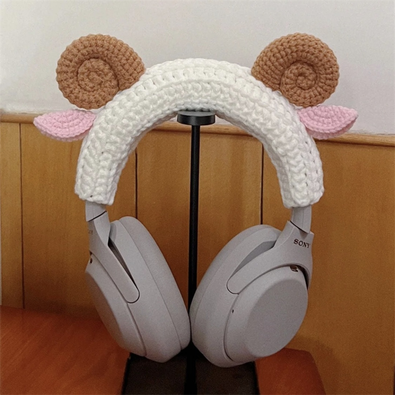 New Arrival Custom Funny Crocheted Headphone Cover Crochet Sheep Horn Headphone Accessory Animal Ears Headset Case