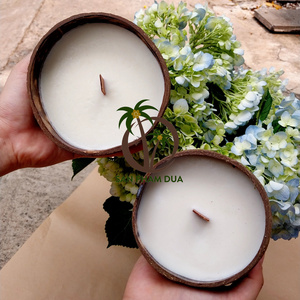 COCONUT CANDLE PALM WAX BEES WAX ECO WHOLESALE FRIENDLY COCONUT SHELL BOWL HANDMADE COCO CANDLE MANY SCENTS FOR CHRISTMAS