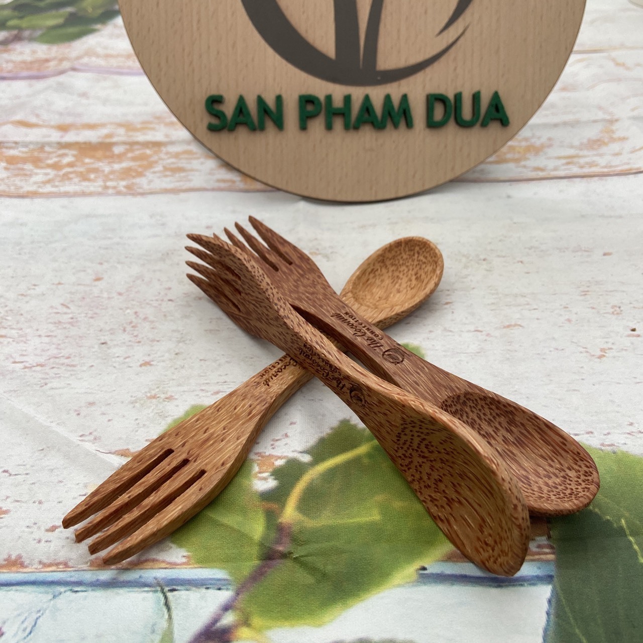 Coconut Wooden Cutlery Include Coconut Spoon Knife Chopsticks Fork or Sfork and Bamboo Straw