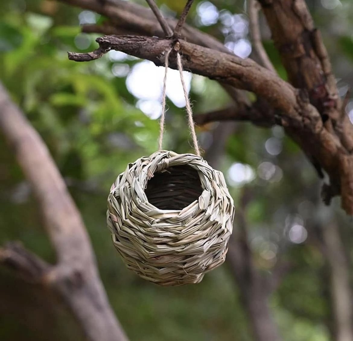 Wholesale bird cages from Vietnam Hanging natural bird house/ Handmade Bird Shelter from water hyacinth/ Handicraft Pet Hut