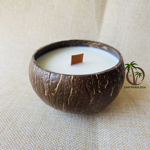 SOY WAX CANDLE IN COCONUT SHELL CANDLE PALM BEE SOY WAX ECO FRIENDLY COCONUT SHELL BOWL HANDMADE VIETNAM COCO CANDLE MANY SCENTS