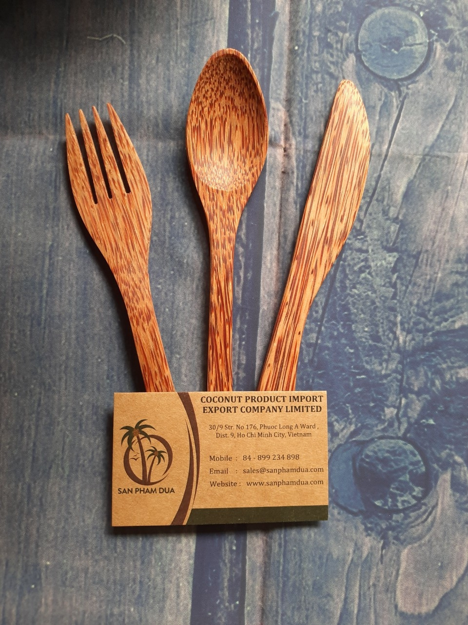 Coconut Wooden Cutlery Include Coconut Spoon Knife Chopsticks Fork or Sfork and Bamboo Straw