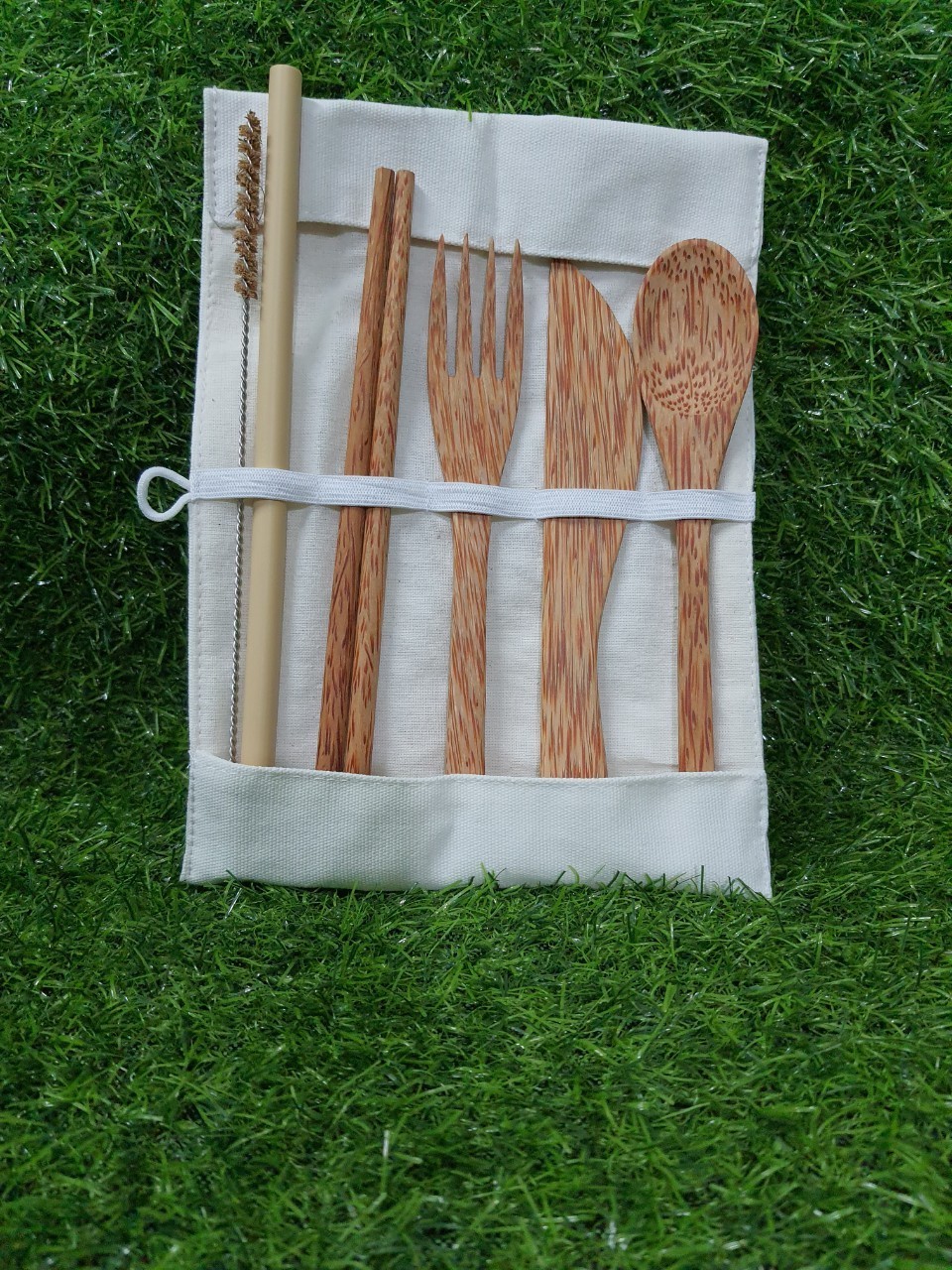 Coconut Wooden Cutlery Include Coconut Spoon Knife Chopsticks Fork or Sfork and Bamboo Straw