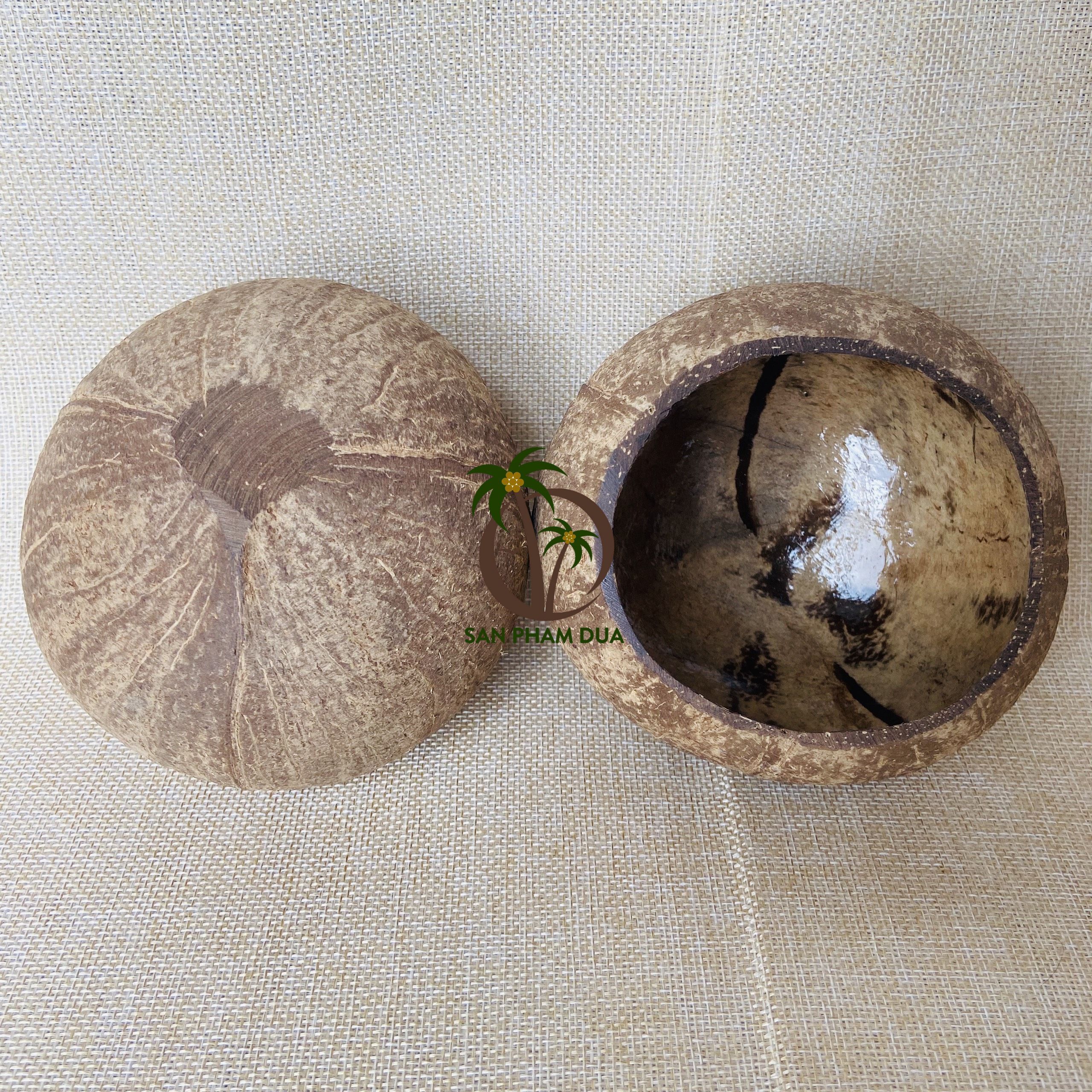 SUPPLIER HIGH QUALITY 100% NATURAL COCONUT SHELL BOWL SPECIALIZES IN HOLDING CANDLE WAX WITH WATERPROOF/ COCONUT SHELL HOLDER