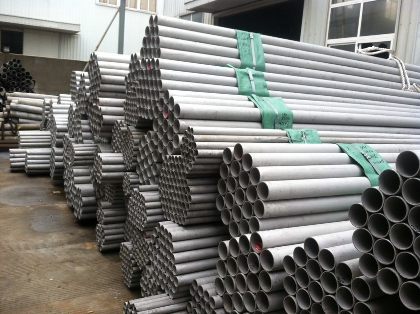 Factory 201/304/316/08X18H10/08X17H13M2T/stainless steel Seamless/Welded Steel Pipe / Tube stock Price