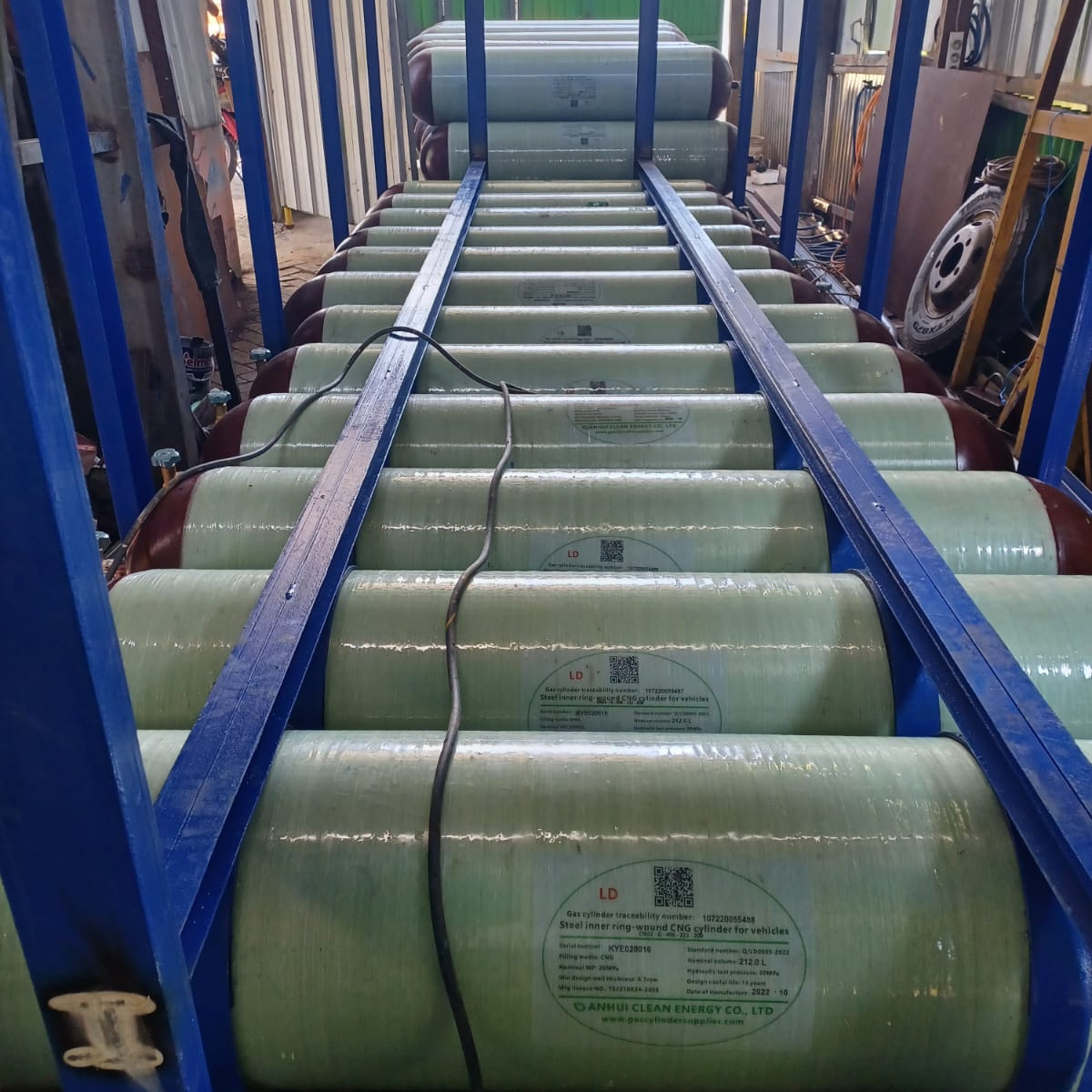 CNG Gas Cylinder Steel Liner For Automotive Vehicles Compressed Natural Gas Cylinder For Indonesia