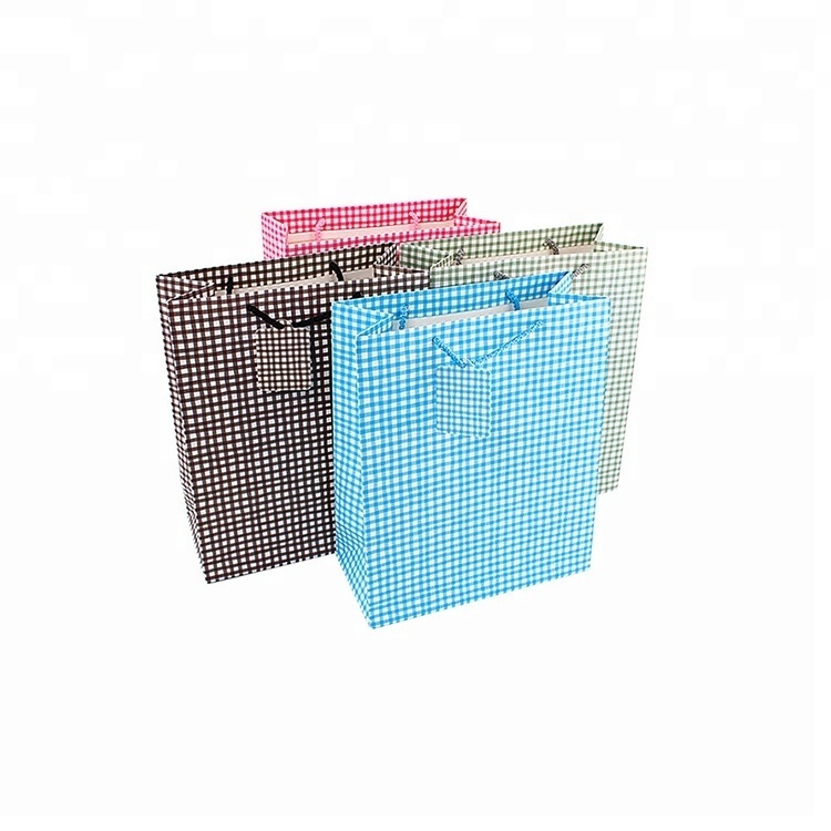 Cheap stock door gift paper bag ,party paper gift bag in China