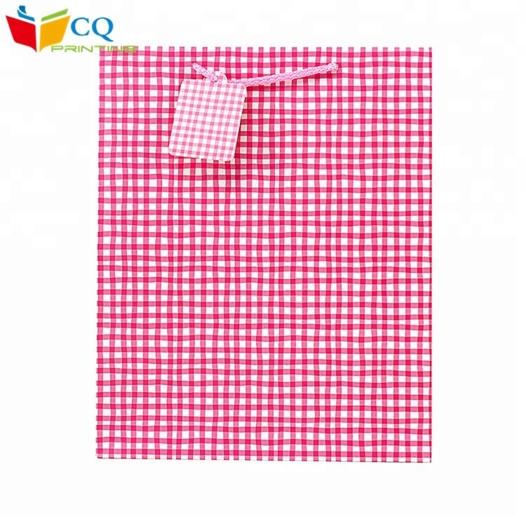 Cheap stock door gift paper bag ,party paper gift bag in China